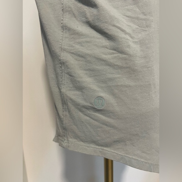 Lululemon Athletica Light Gray Tank Top - Picture 4 of 4